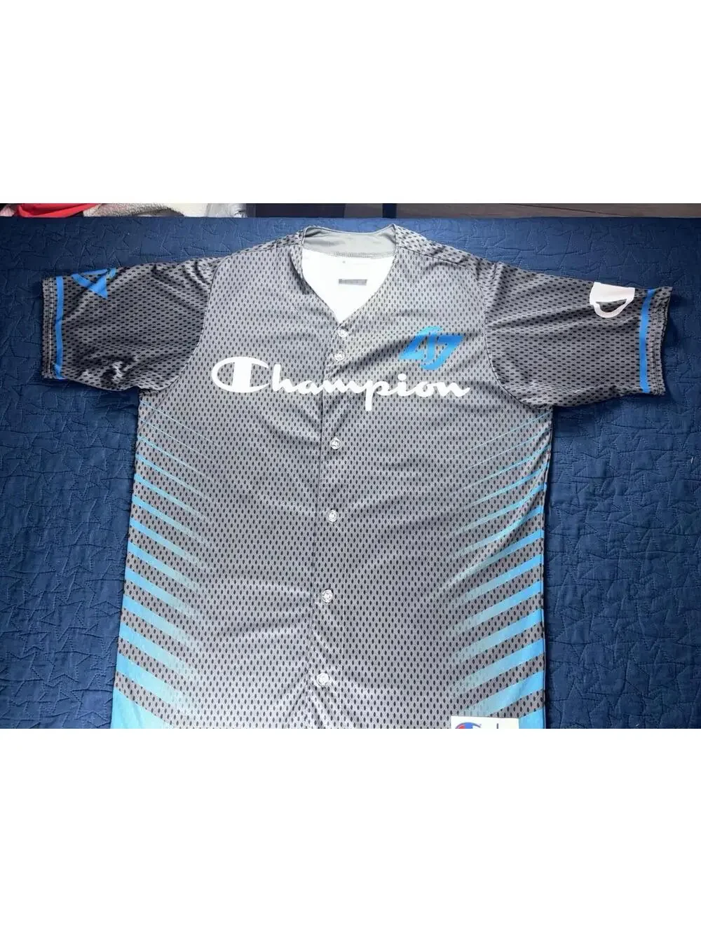 Champion UltraFuse Counter Logic Gaming Baseball Jersey Size L - Picture 9 of 9